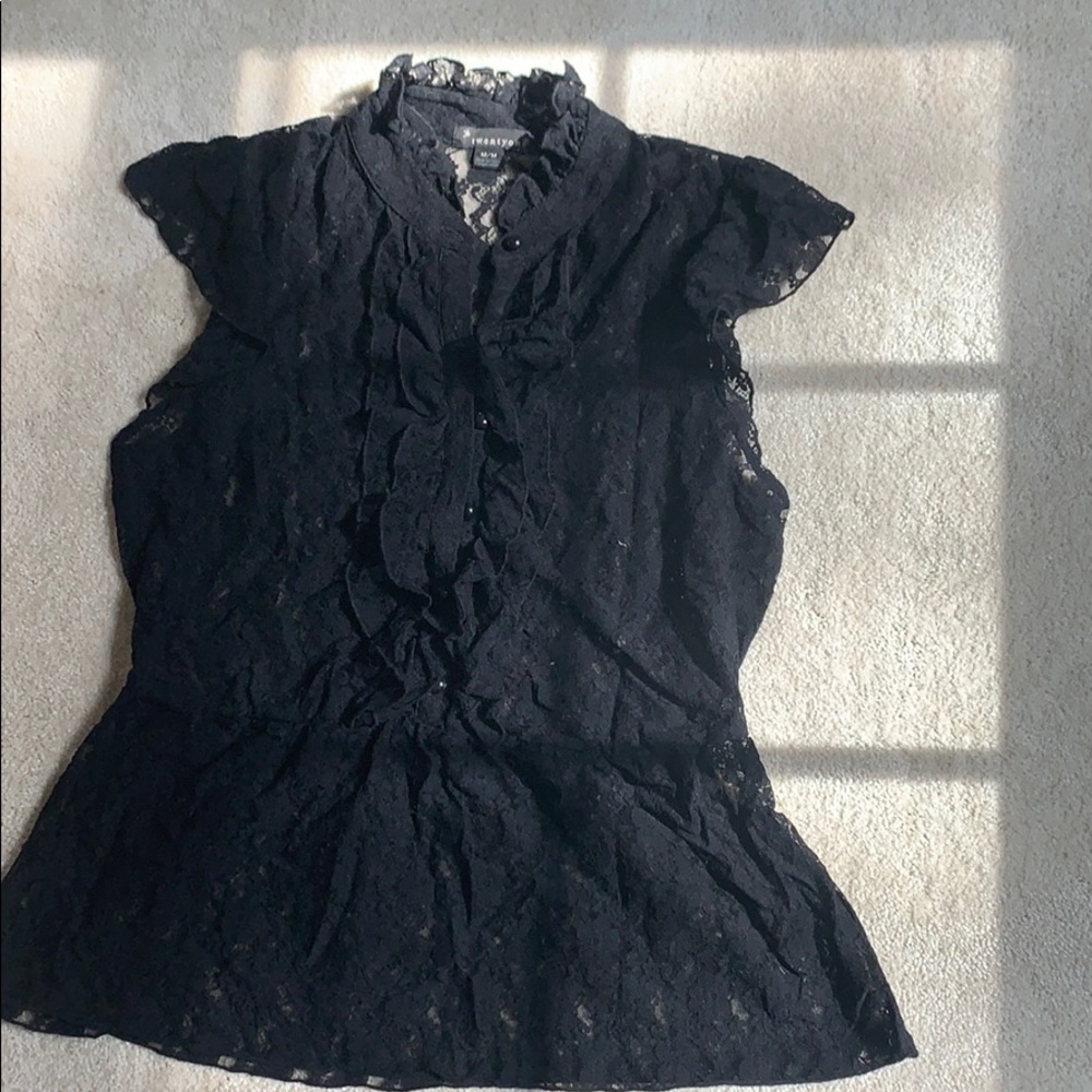 Lace ruffle top